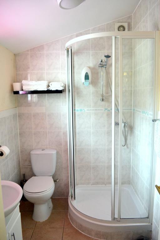 Ely Guest House Ruang foto